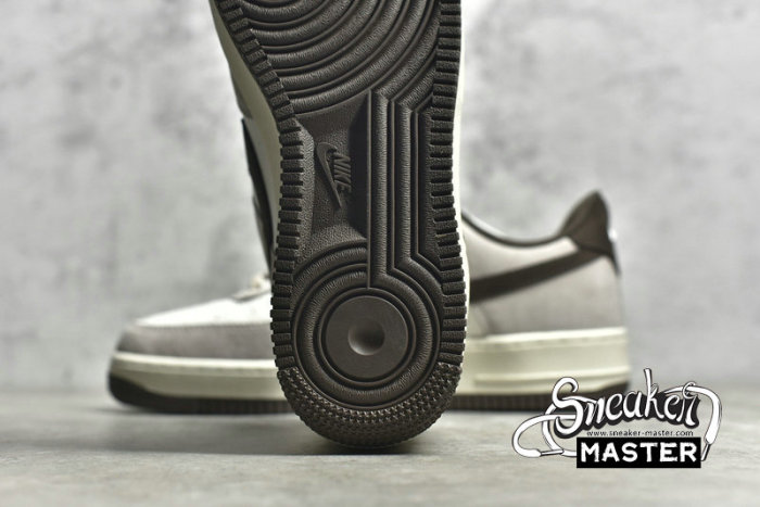 NIKE AIR FORCE 1 07 LOW BUCKWHEAT GREY/WHITE/BLACK NT9988-918