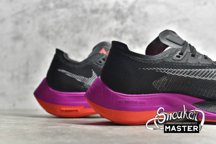 NIKE ZOOMX VAPORFLY NEXT% 2 RAPTORS BLACK/SUPER VIOLET/FOOTBALL GREY/LIGHTNING CRIMSON CU4111-002