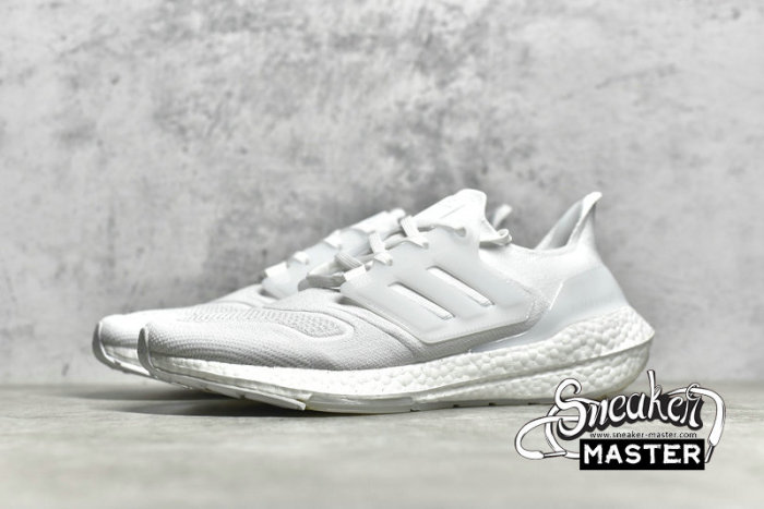 ADIDAS ULTRABOOST 22 SHOES CLOUD WHITE/CLOUD WHITE/CRYSTAL WHITE GX5459