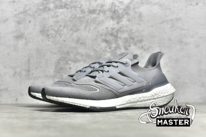 ADIDAS ULTRABOOST 22 SHOES GREY THREE/GREY THREE/CORE BLACK GX5460
