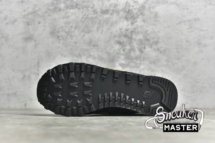 NEW BALANCE 574 RUNNING SHOES BLACK/YELLOW/WHITE NB574