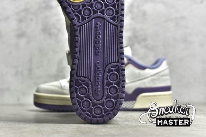 ADIDAS FORUM 84 LOW SHOES OFF WHITE/TECH PURPLE/CREAM WHITE GX4535
