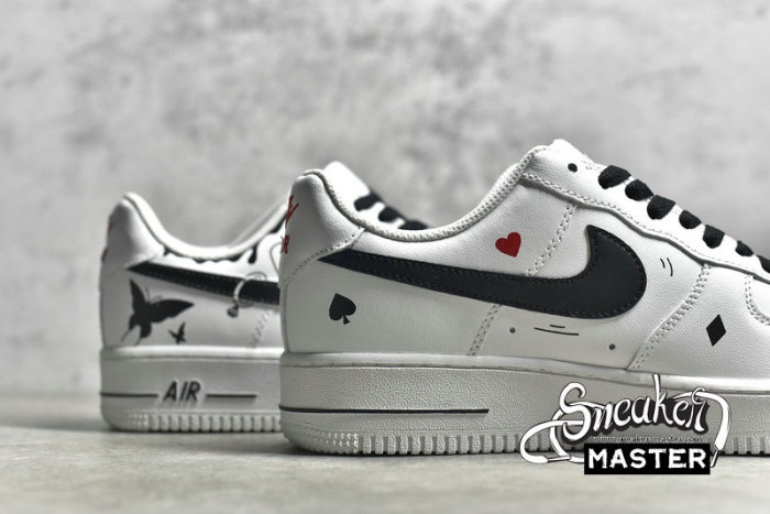 NIKE AIR FORCE 1 07 LOW TRIPLE WHITE/BLACK/RED DD8959-100