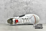 NIKE BLAZER MID 77 JUMBO WHITE/BLACK/WHITE/SAIL DD3111-100