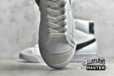 NIKE BLAZER MID 77 SE GS DOUBLE SWOOSH WHITE/VAPOR GREEN/SMOKE GREY/BLACK DD1847-100