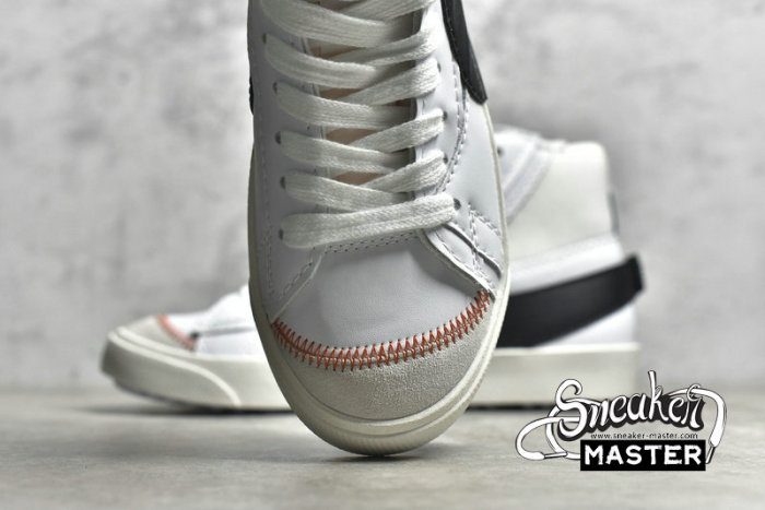 NIKE BLAZER MID 77 JUMBO WHITE/BLACK/WHITE/SAIL DD3111-100