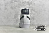 NIKE BLAZER MID 77 SE GS DOUBLE SWOOSH WHITE/VAPOR GREEN/SMOKE GREY/BLACK DD1847-100