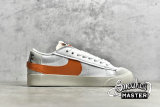 NIKE BLAZER LOW 77 JUMBO WHITE/ORANGE/WHITE DQ1470-103