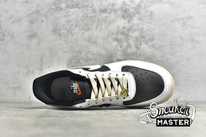 NIKE AIR FORCE 1 LOW WHITE/WHITE/BLACK DJ7015-101