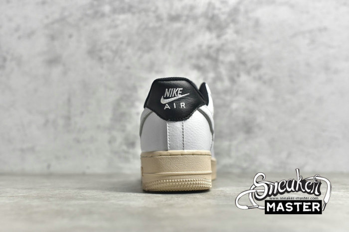 NIKE AIR FORCE 1 LOW WHITE/WHITE/BLACK DJ7015-101