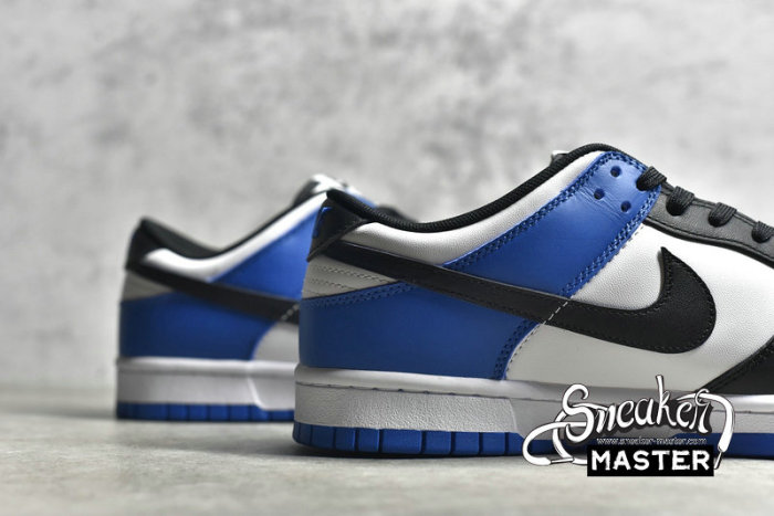 NIKE SB DUNK LOW WHITE/BLACK/BLUE DO7412-998
