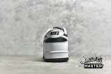 NIKE SB DUNK LOW WHITE/BLACK/WHITE DO7412-993