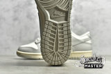 NIKE SB DUNK LOW SAIL/LIGHT BONE/CASHMERE/PALE IVORY DD1503-107