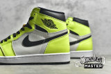 NIKE AIR JORDAN 1 HIGH OG WHITE/WHITE/GREEN 555088-702