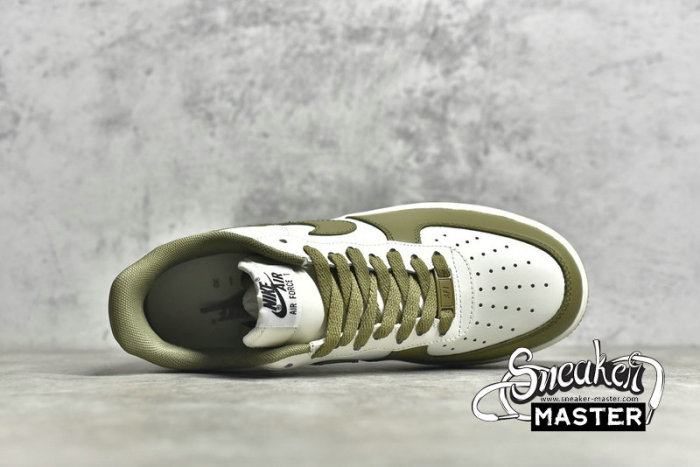 NIKE AIR FORCE 1 LOW WHITE/WHITE/OLIVE GREEN DD7798-176