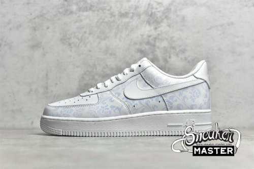 NIKE AIR FORCE 1 07 LOW WHITE/WHITE/WHITE CW2288-111
