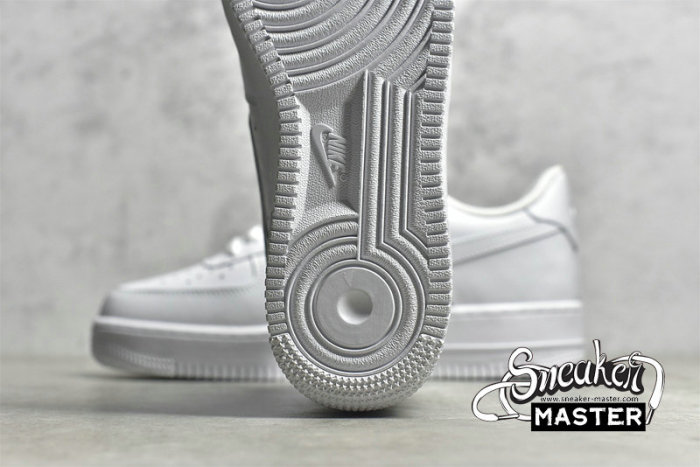 NIKE AIR FORCE 1 07 LOW WHITE/WHITE/WHITE CW2288-111