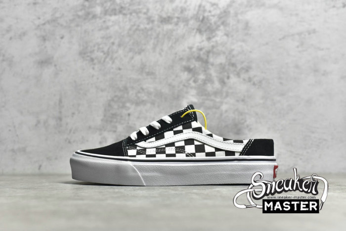 VANS OLD SKOOL MULE BLACK/BLACK/TRUE WHITE VN0A3MUS6BT
