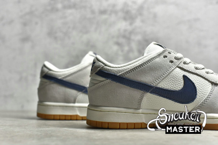 NIKE SB DUNK LOW LIGHT GREY/WHITE/NAVY BLUE 316272-529