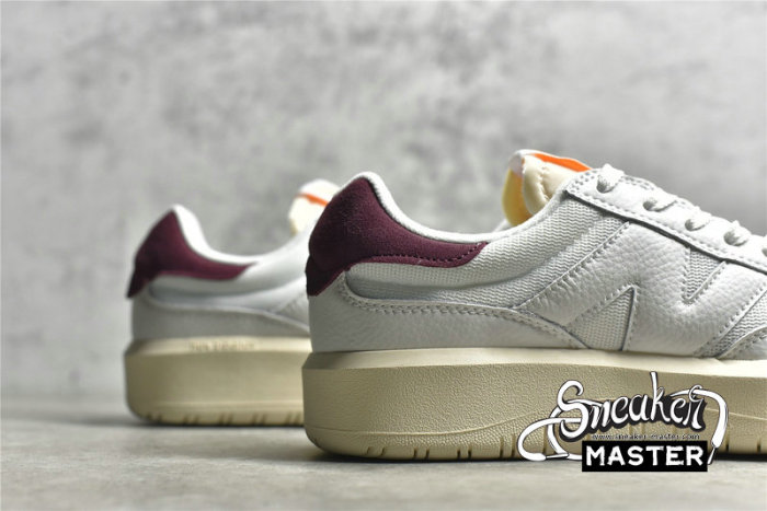 NEW BALANCE 302 SNEAKER BEIGE/WHITE/WINE RED CT302WD
