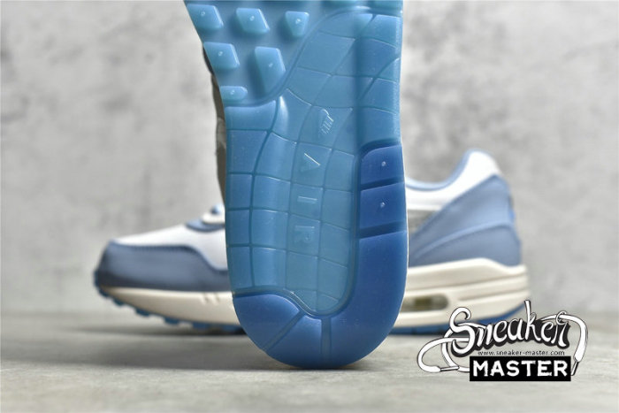 NIKE AIR MAX 1 PREMIUM AIR MAX DAY BLUEPRINT WHITE/DARK MARINA BLUE/LECHE BLUE DR0448-100