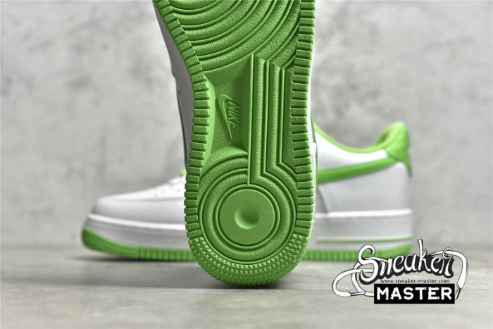 NIKE AIR FORCE 1 07 LOW WHITE/WHITE/GREEN DH7561-105