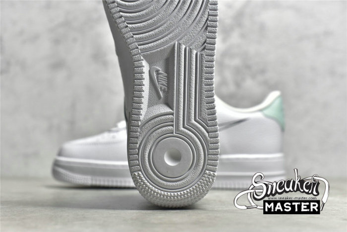 NIKE AIR FORCE 1 LOW SHADOW SWOOSHES WHITE/WHITE/BLACK DV3455-100