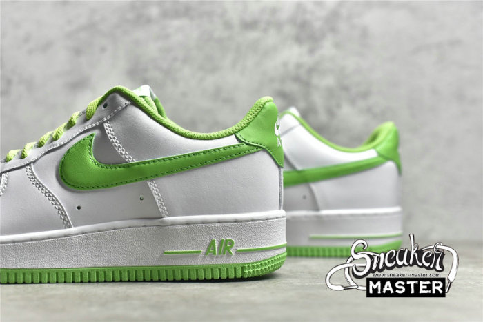 NIKE AIR FORCE 1 07 LOW WHITE/WHITE/GREEN DH7561-105