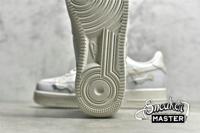NIKE AIR FORCE 1 07 LOW WHITE/WHITE/WHITE RT6665-001