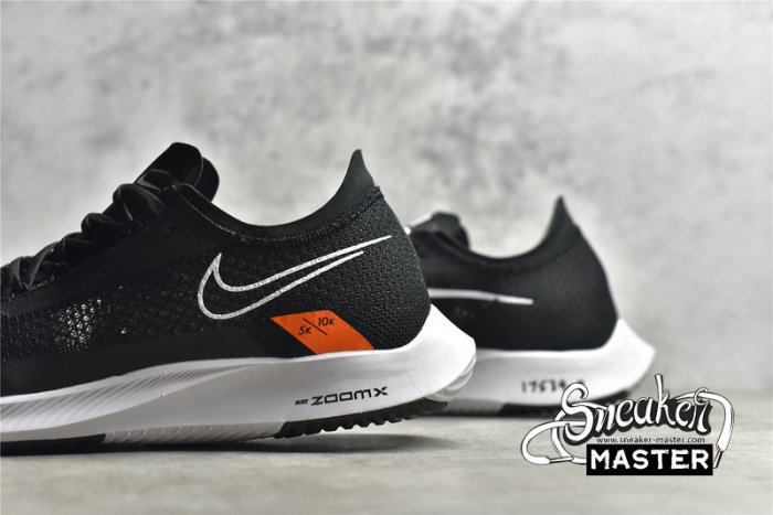 NIKE ZOOMX STREAKFLY BLACK/WHITE/PHOTON DUST DH9275-101