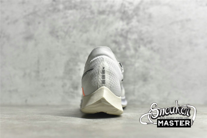 NIKE ZOOMX STREAKFLY WHITE/SUMMIT WHITE/PHOTON DUST/BLACK DH9275-100