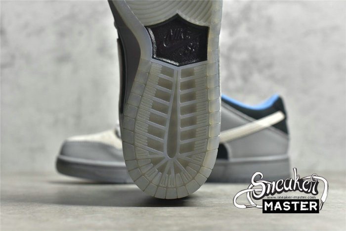 NIKE SB DUNK LOW PREMIUM PETOSKY WOLF GREY/BLACK/WHITE 313170-014