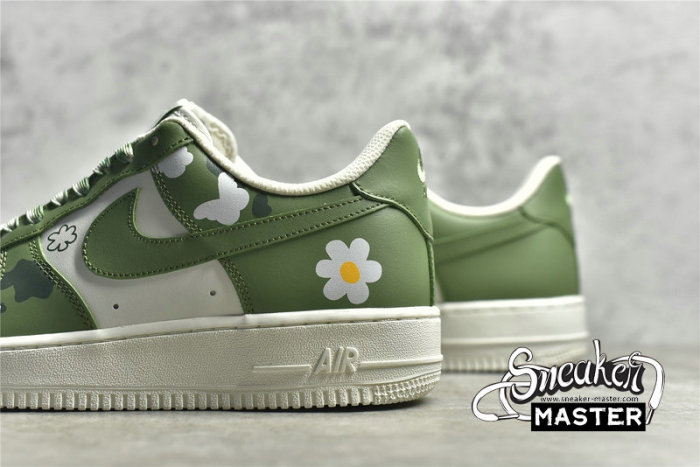 NIKE AIR FORCE 1 07 LOW VOLT GREEN/WHITE/VOLT GREEN CW2288-662