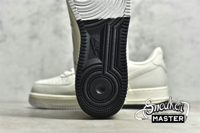 NIKE AIR FORCE 1 LOW BEIGE/BEIGE/BLACK NA2022-001