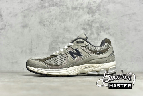 NEW BALANCE 2002R RUNNING SHOES WARM ALPACA/LIGHT CHALKBOARD M2002RAW