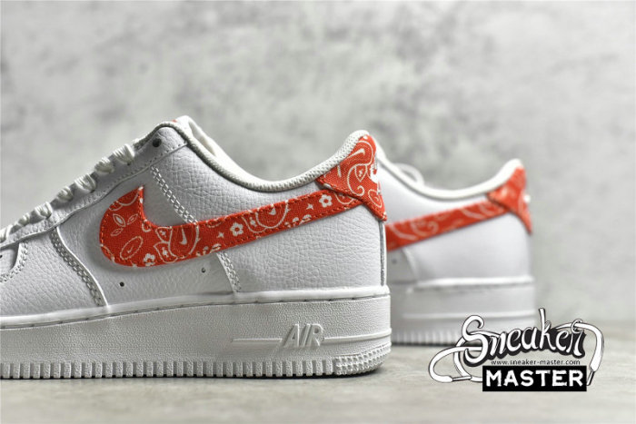 NIKE AIR FORCE 1 LOW 07 ORANGE PAISLEY WHITE/WHITE/RUSH ORANGE DJ9942-102