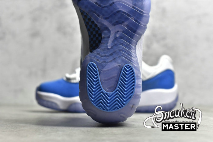 NIKE AIR JORDAN 11 RETRO LOW UNC WHITE/WHITE/UNIVERSITY BLUE 528895-106