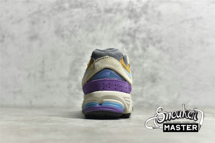 NEW BALANCE J.CREW X 2002R INCENSE RUNNING SHOES BEIGE/PURPLE/BLUE M2002RWA