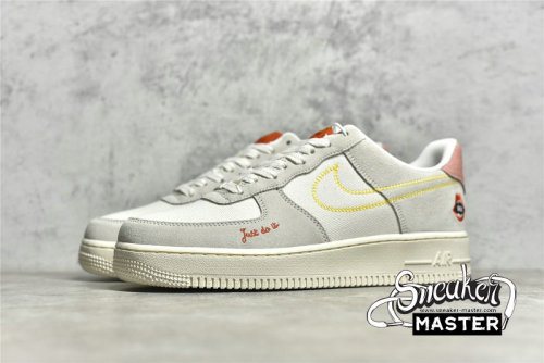 NIKE AIR FORCE 1 LOW 07 PEACE WHITE/SAIL/BLEACHED CORAL/SOLAR FLARE DQ7656-100
