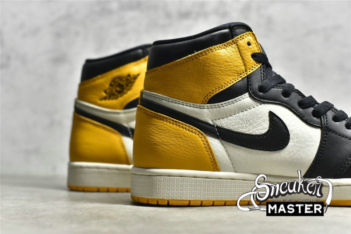 NIKE AIR JORDAN 1 RETRO HIGH OG YELLOW TOE TAXI/BLACK/SAIL 555088-711