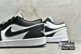 NIKE AIR JORDAN 1 LOW SE HOMAGE WHITE/BLACK/WHITE DR0502-101