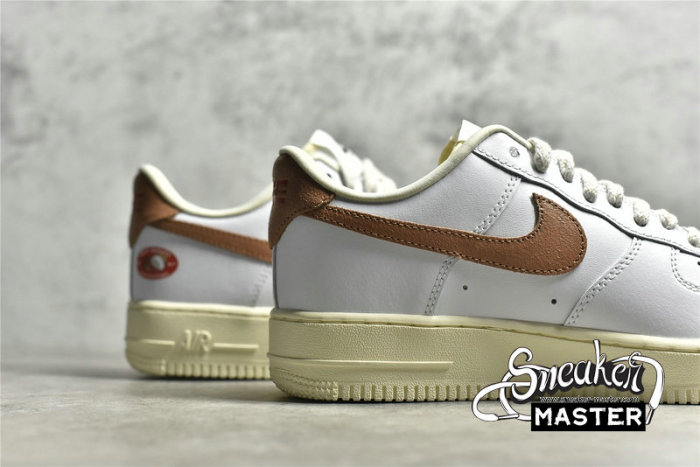 NIKE AIR FORCE 1 LOW COCONUT WHITE/ARCHAEO BROWN-COCONUT MILK DJ9943-101