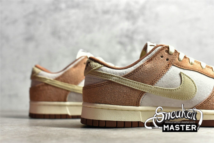 NIKE SB DUNK LOW PREMIUM SAIL/MEDIUM CURRY/FOSSIL DD1390-100