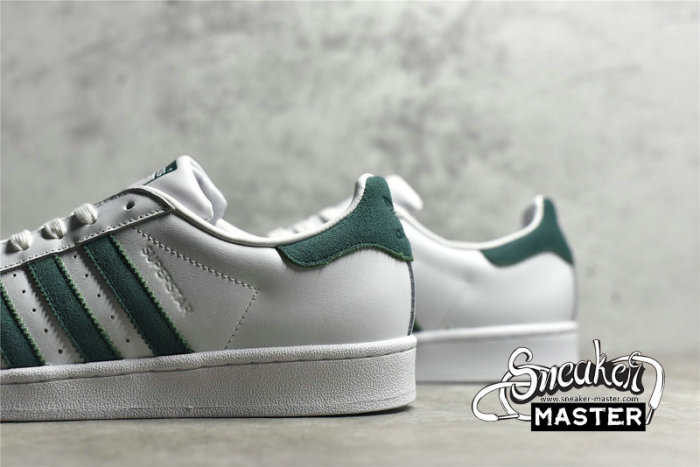 ADIDAS SUPERSTAR SHOES CLOUD WHITE/COLLEGIATE GREEN/CLOUD WHITE EE4473