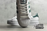 ADIDAS SUPERSTAR SHOES CLOUD WHITE/COLLEGIATE GREEN/CLOUD WHITE EE4473