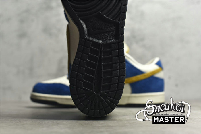 NIKE SB DUNK LOW 80S BUS X KASINA SAIL/UNIVERSITY GOLD/INDUSTRIAL BLUE CZ6501-100