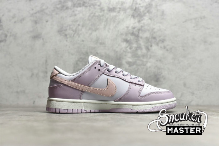 NIKE SB DUNK LOW EASTER FOOTBALL GREY/ATMOSPHERE/DOLL DD1503-001