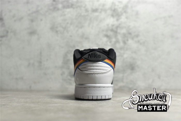 NIKE DUNK LOW SB X POLAROID BLACK/MULTI-COLOR/WHITE DH7722-001