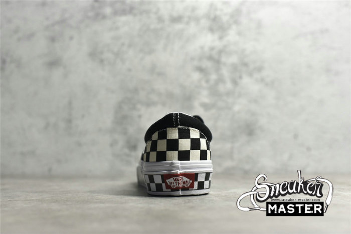 VANS SLIP-ON CHECKERBOARD BLACK/WHITE/BLACK VN0A38F7PVA