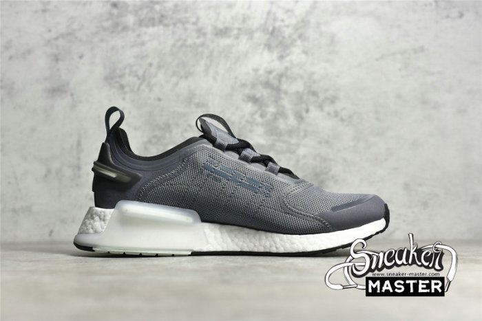 ADIDAS NMD_V3 SHOES ONIX/ONIX/ICE MINT GZ4353